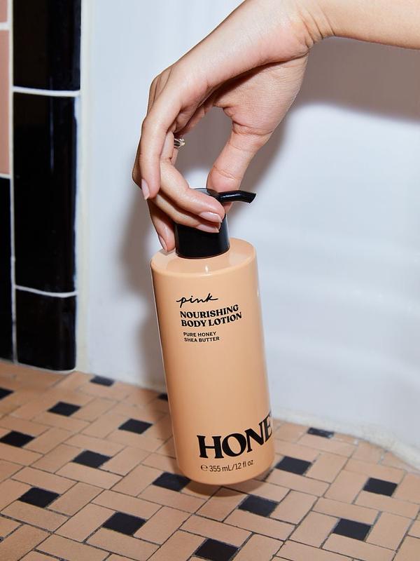 Зволожуючий Лосьйон для Тіла Victoria's Secret PINK Pure Honey Nourishing Body Lotion - Зображення 4